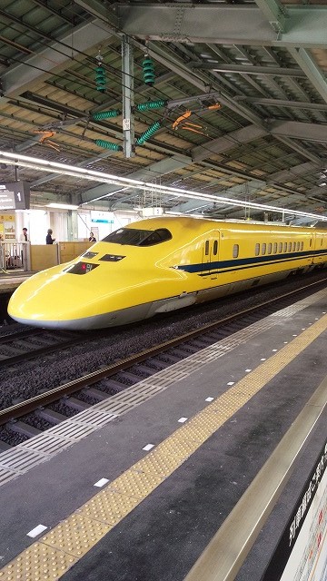 黄色い新幹線＠DKハウス神戸