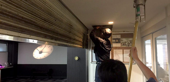 Inspecting fire extinguishing equipment＠DK HOUSE 　ＴＯＫＹＯ・NERIMA／ 東京・練馬